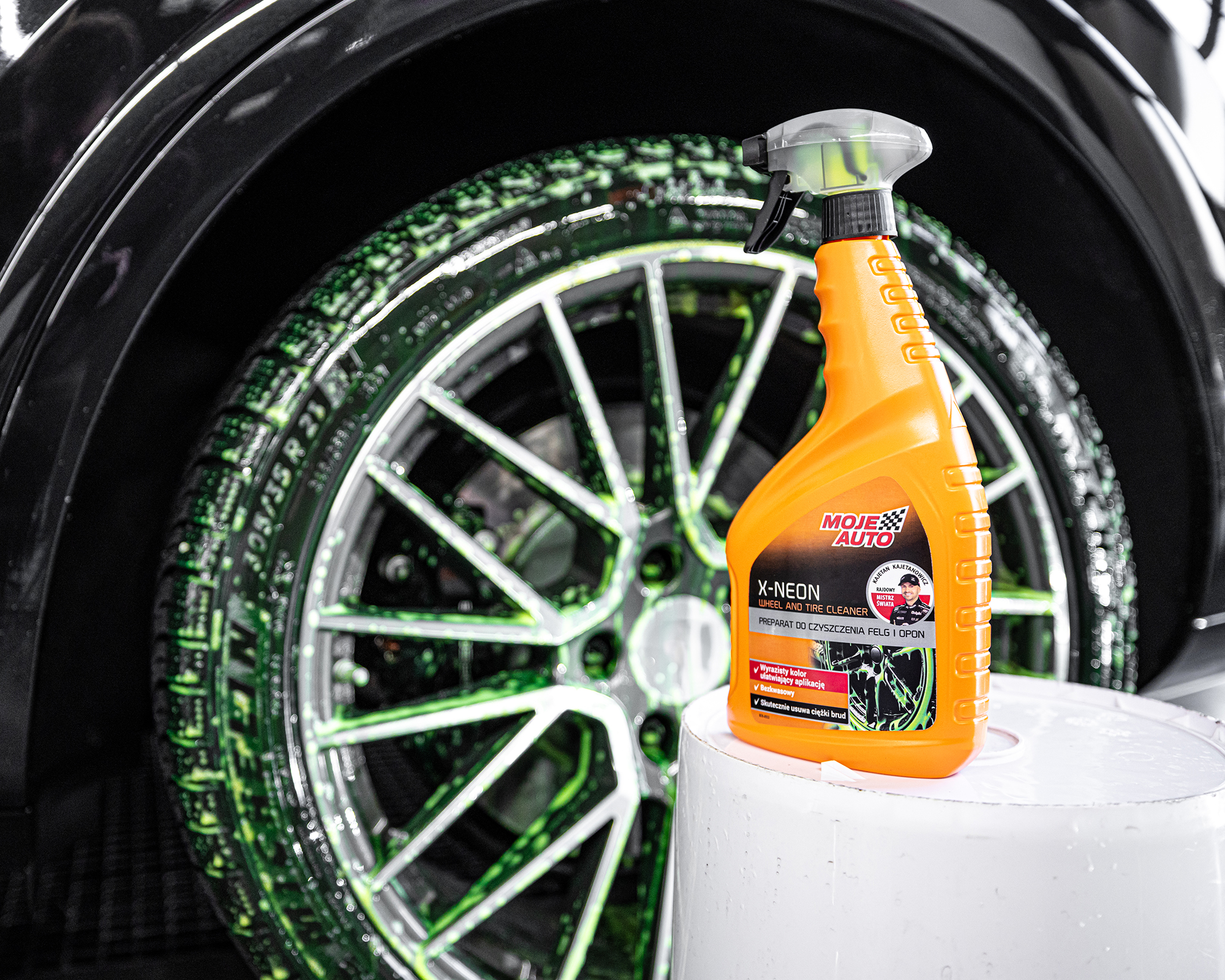 MOJE AUTO MA 19-678 - Preparat do Felg i Opon Moje Auto X-Neon 750 ml ...